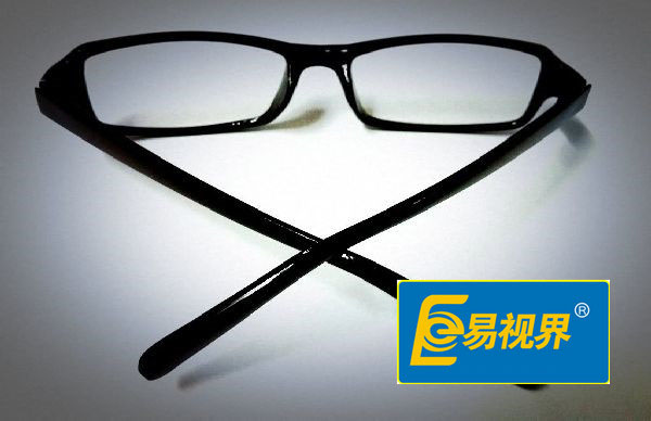 易視界護眼專(zhuān)家 低視力不等于近視眼 