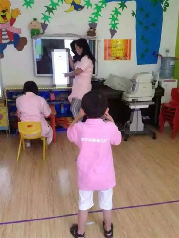 易視界愛(ài)眼公益中國行呂梁站