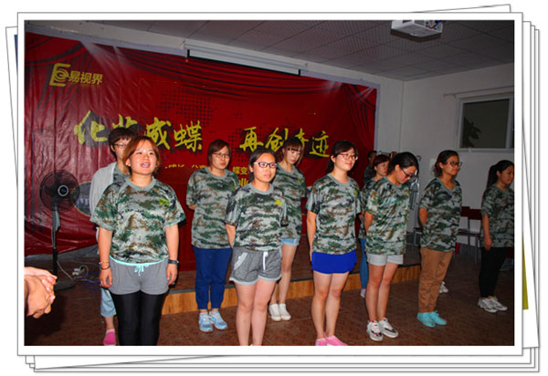 隊長(cháng)及助教發(fā)表演講