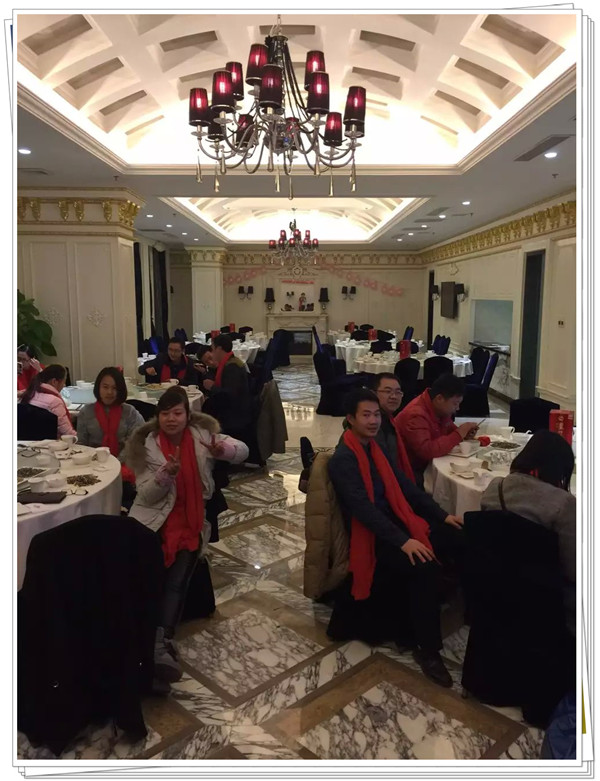 易視界2015元旦迎新聯(lián)歡晚會(huì )即將開(kāi)始
