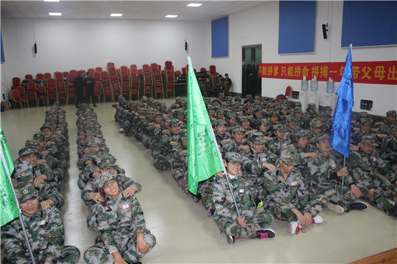 現場(chǎng)氛圍十分歡樂(lè )