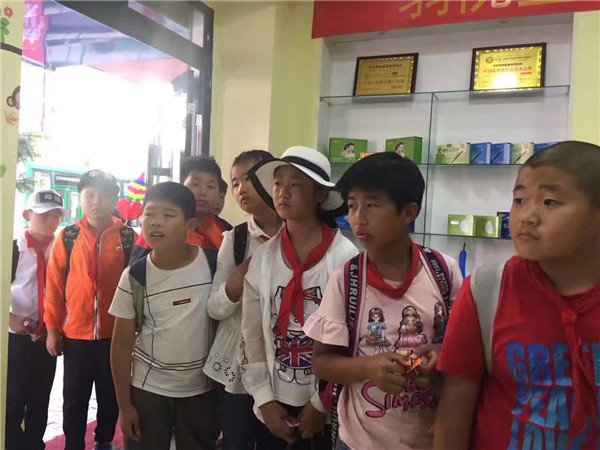 易視界密山店開(kāi)業(yè)當天十分火爆