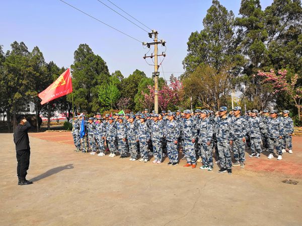 易視界2019直營(yíng)軍團化繭成蝶春季訓練營(yíng)圓滿(mǎn)收官