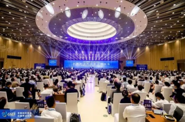 易視界應邀參加“第六屆全球社會(huì )企業(yè)家生態(tài)論壇”