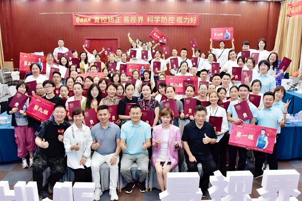 2024年鄭州站易視界店長(cháng)鐵軍圓滿(mǎn)收官