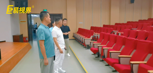 易視界走進(jìn)河南高等醫學(xué)專(zhuān)科學(xué)校共筑視界光明未來(lái) 